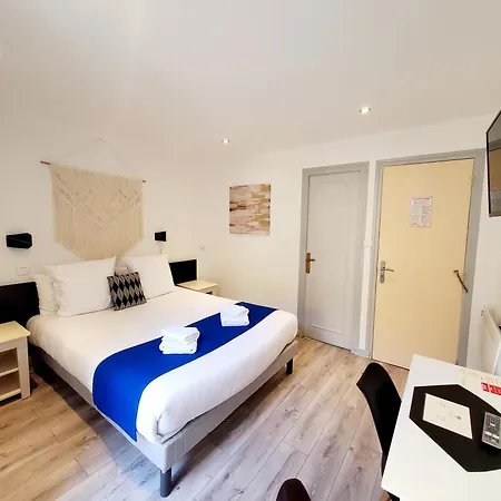 Logis Belle Etoile 2*