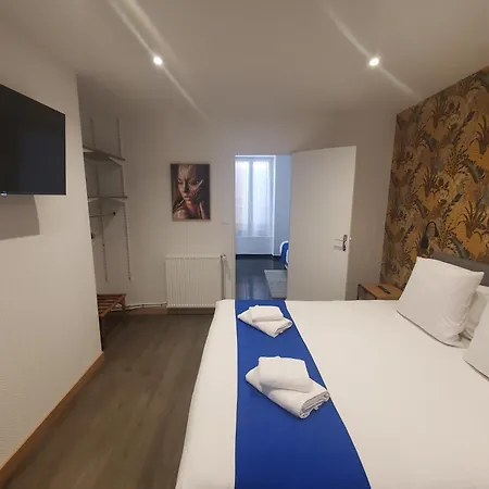 Logis Belle Etoile Отель Виши