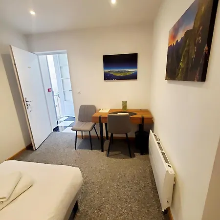 Logis Belle Etoile 2*