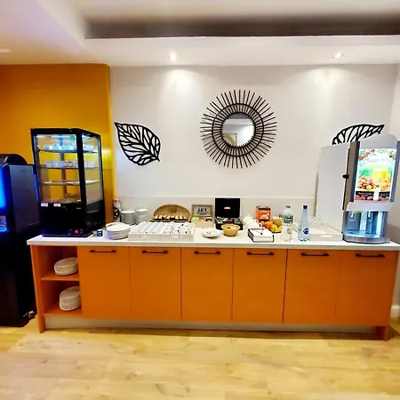 Отель Logis Belle Etoile Виши