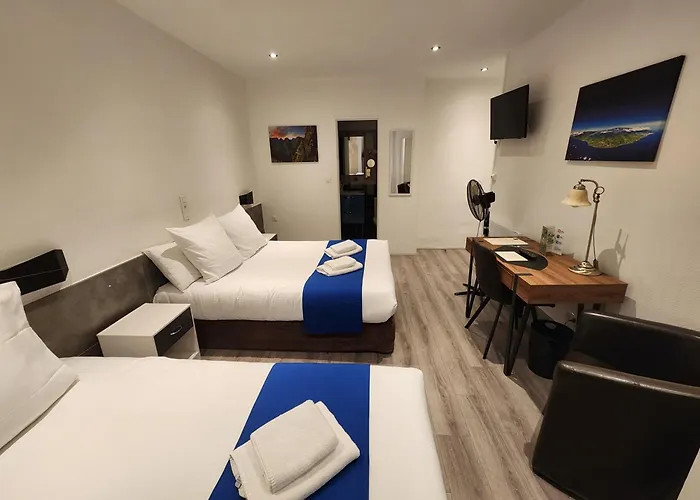 Logis Belle Etoile 2*